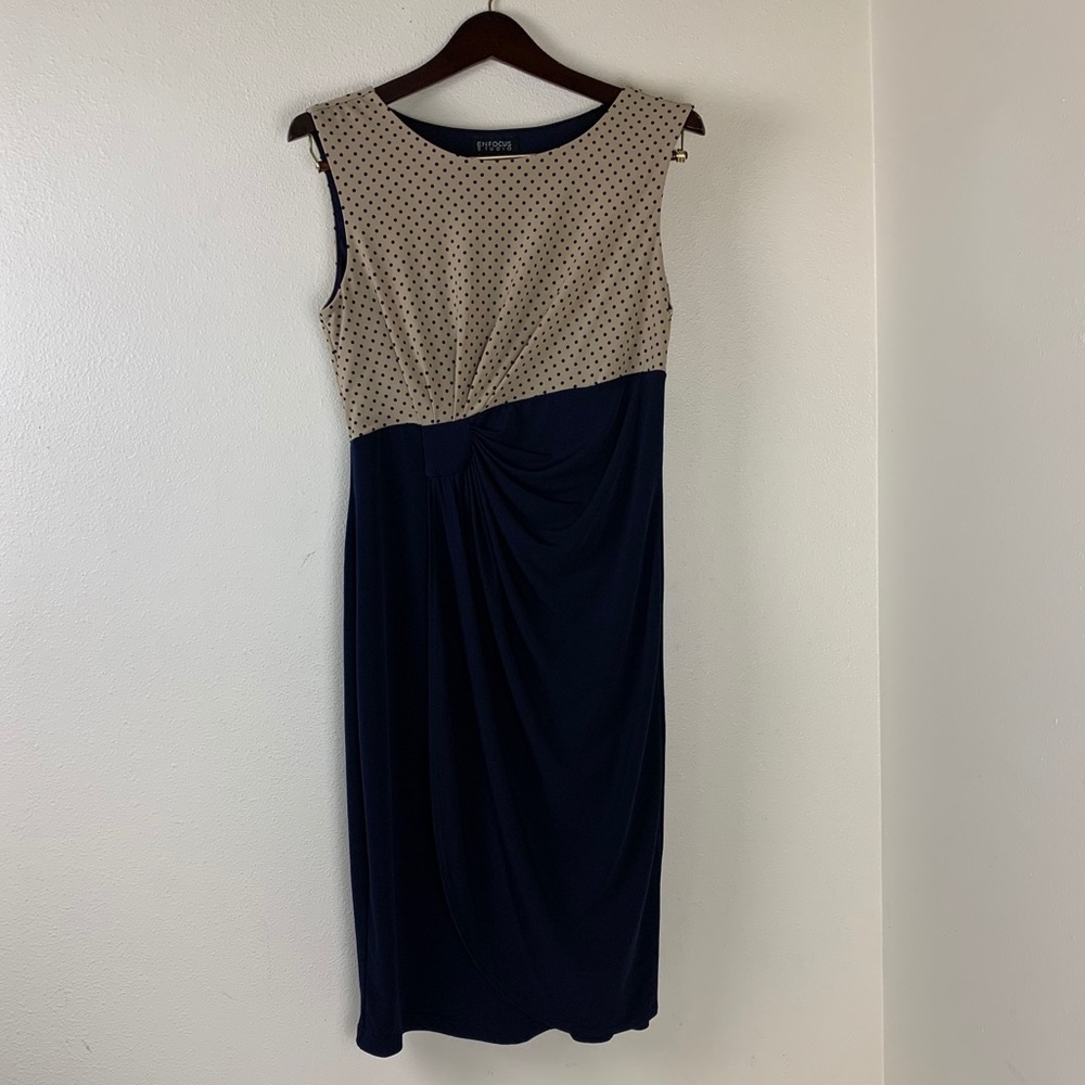 Enfocus Studio Women's Dress Size 12 Sleeveless Tan And Navy Knee